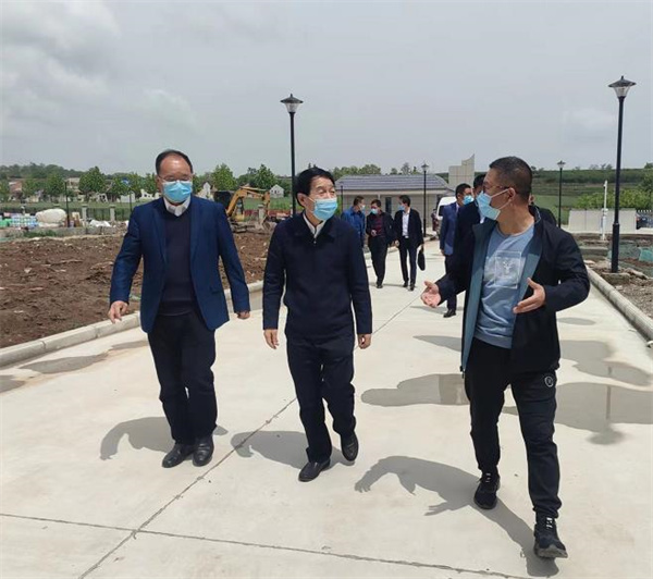 寶雞市人大常委會(huì)黨組成員、副主任蘇少敏到水環(huán)境公司寶雞蟠龍新區(qū)污水處理廠調(diào)研.jpg