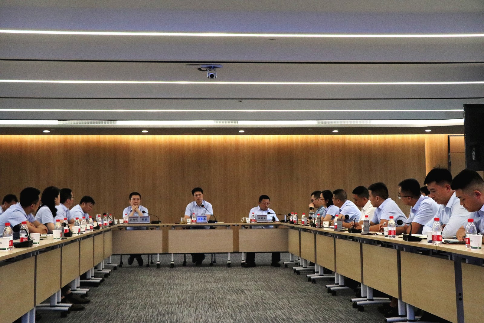 三秦環(huán)保股份公司召開2022年半年銷售工作會議_副本.jpg